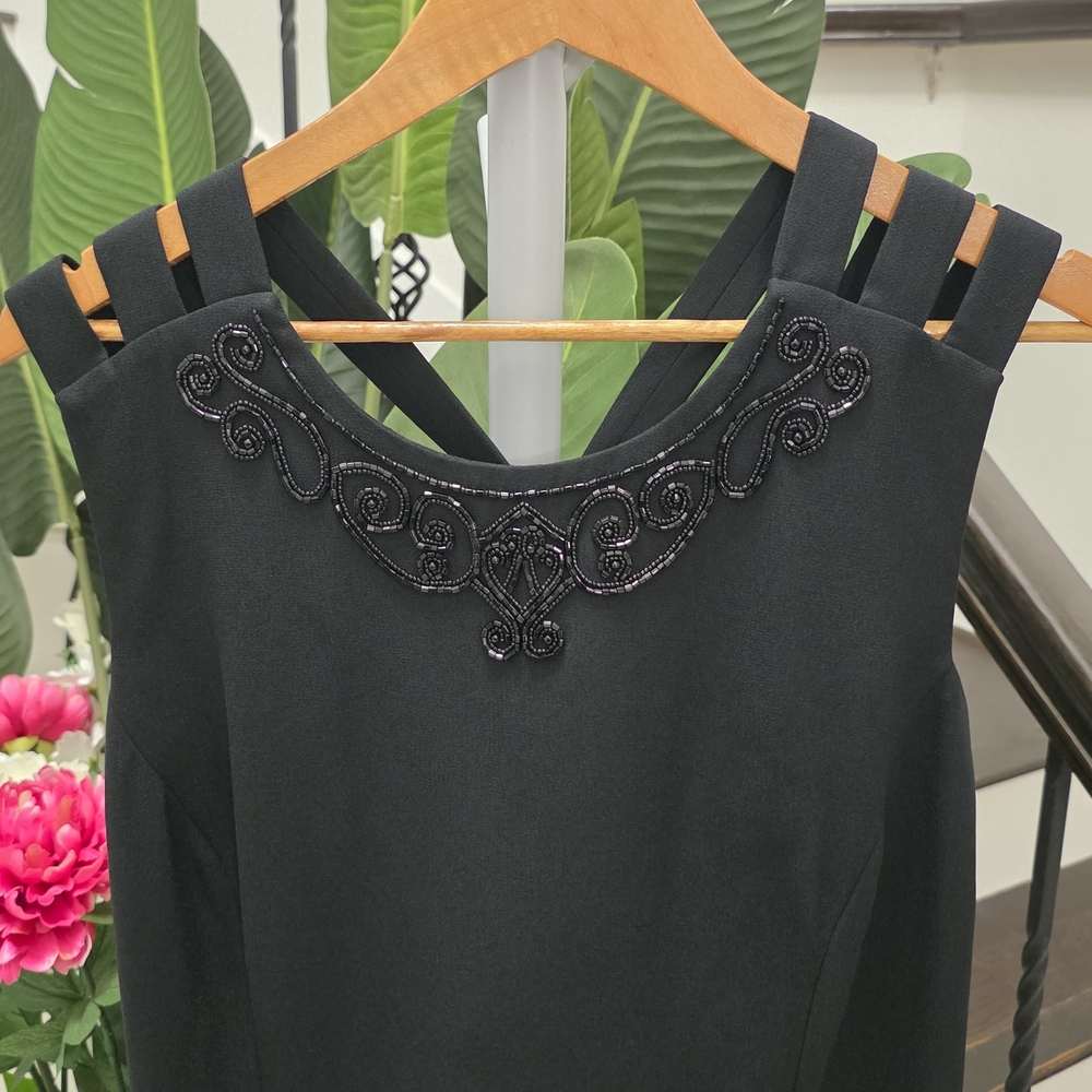 Liz Claiborne Women’s Size 16 Black Sleeveless Chic Black Embellished Dress